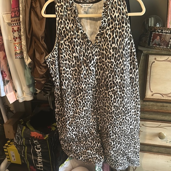 Tommy Bahama Black and White Ruffled Mini Dress medium - Picture 2 of 3